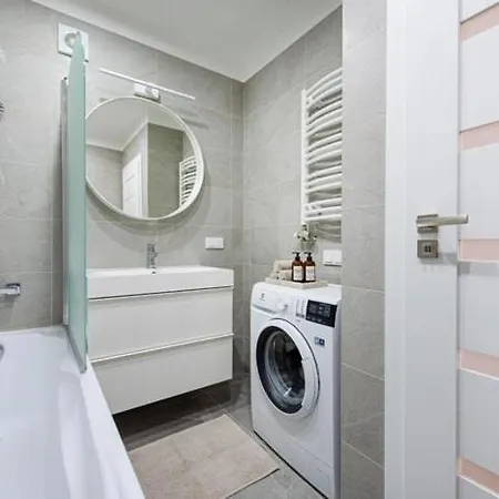 Nice With Nice Balcony Апартаменти Вільнюс