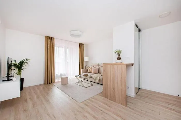 דירה Nice With Nice Balcony *