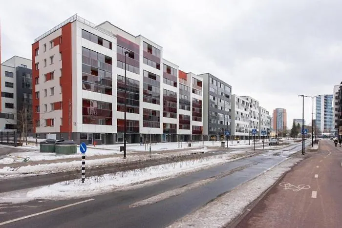 Nice With Nice Balcony דירה